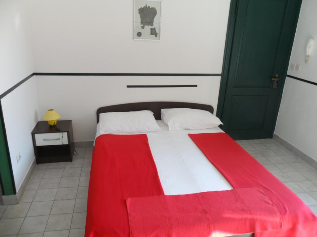 Apartments Villa Dube Split Habitación foto