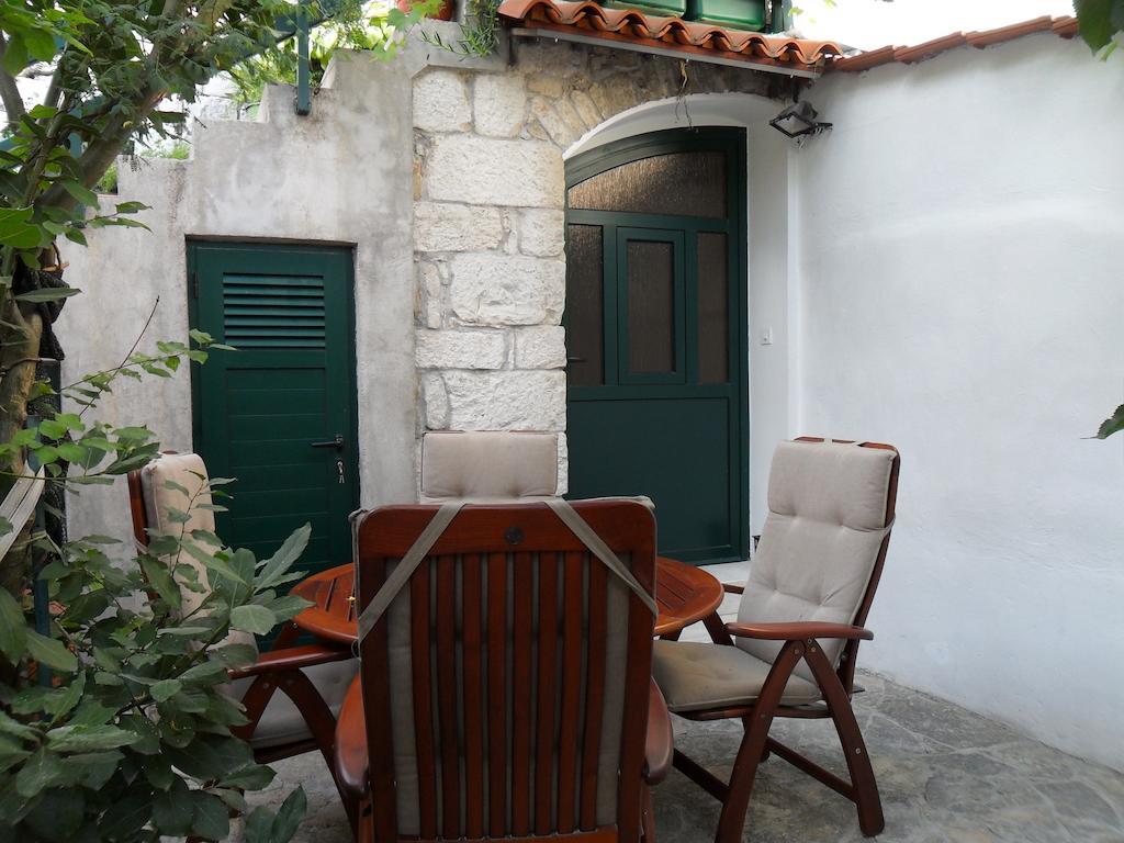 Apartments Villa Dube Split Exterior foto